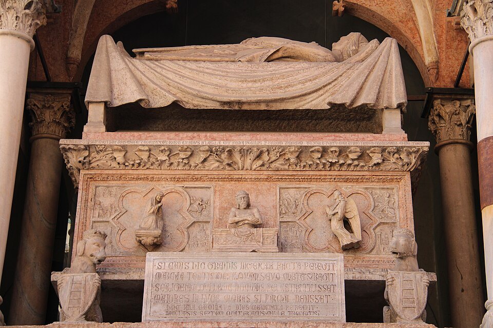 Cangrande I's sarcophagus with his effigy, above the church door