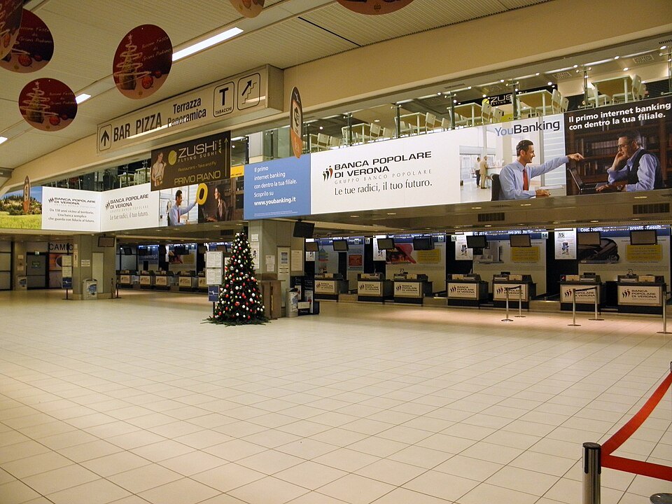 The check-in hall inside Verona Villafranca airport