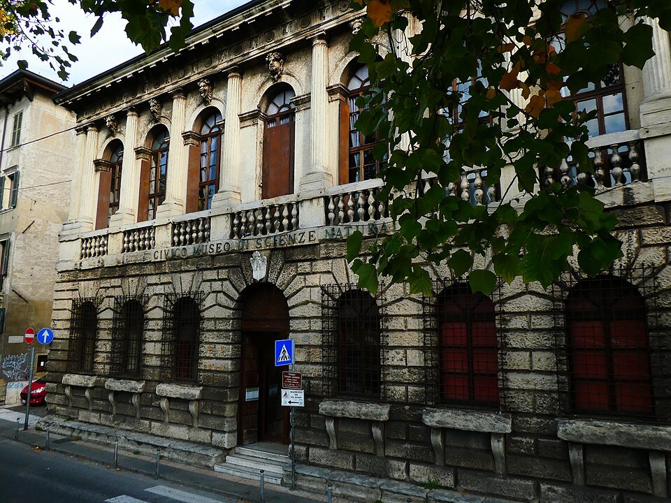 Palazzo Pompei on the Veronetta riverbank