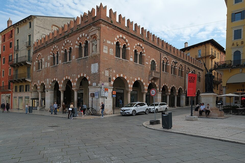 The Domus Mercatorum, the old merchants' hall, on Piazza delle Erbe